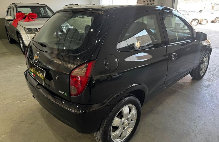 Chevrolet Celta 1.0 MPFi Vhce Spirit 8V Flex 2p Manual - Foto #3