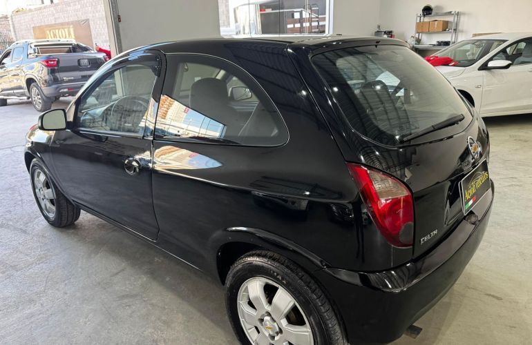 Chevrolet Celta 1.0 MPFi Vhce Spirit 8V Flex 2p Manual - Foto #10