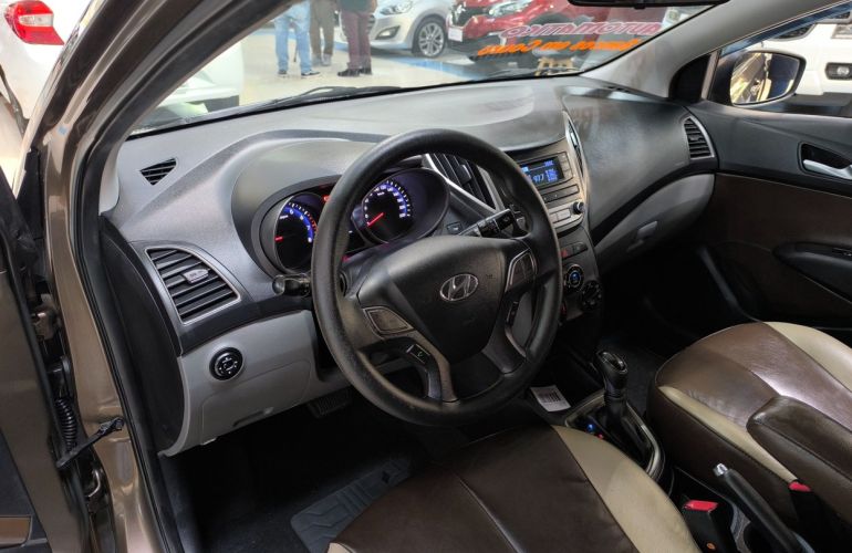 Hyundai Hb20s 1.6 Comfort Plus 16v - Foto #4