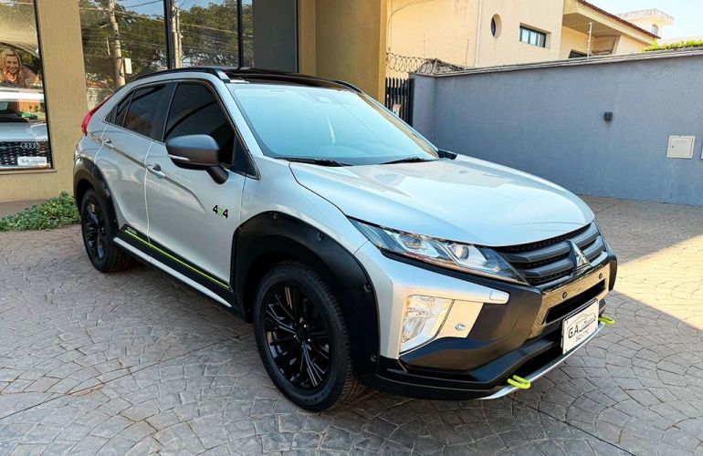 Mitsubishi Eclipse Cross 1.5 Mivec Turbo Hpe-s Outdoor S-awc - Foto #3