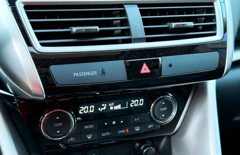 Mitsubishi Eclipse Cross 1.5 Mivec Turbo Hpe-s Outdoor S-awc - Foto #9