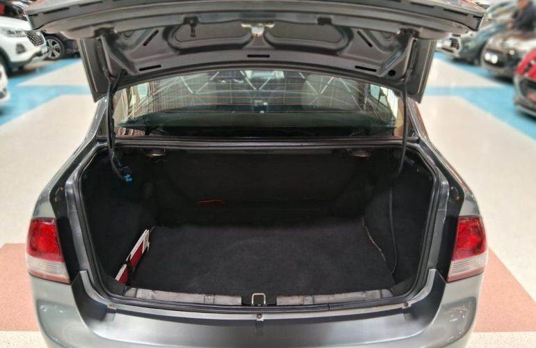Chevrolet Classic 1.0 MPFi LS 8v - Foto #6