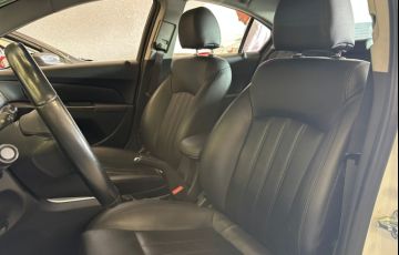 Chevrolet Cruze 1.8 LT 16V Sedan - Foto #9