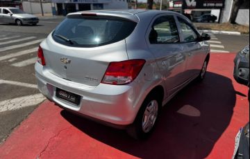 Chevrolet Onix 1.0 MPFi LT 8v - Foto #8