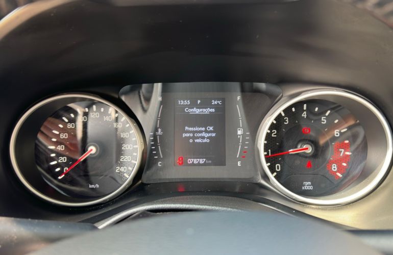 Fiat Toro 1.8 16V Evo Freedom At6 - Foto #6