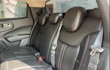 Fiat Toro 1.8 16V Evo Freedom At6 - Foto #9