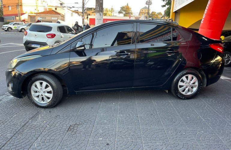 Hyundai Hb20s 1.0 Comfort Plus 12v - Foto #4