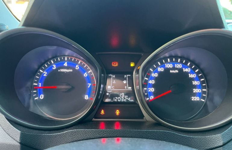 Hyundai Hb20s 1.0 Comfort Plus 12v - Foto #9