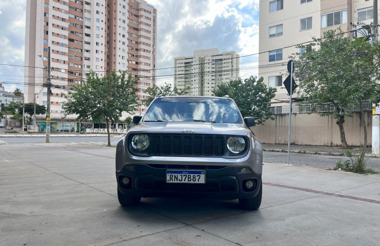 Jeep Renegade 1.8 Sport (Aut) - Foto #1