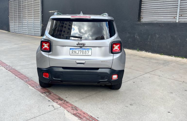 Jeep Renegade 1.8 Sport (Aut) - Foto #4