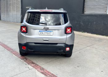 Jeep Renegade 1.8 Sport (Aut) - Foto #4