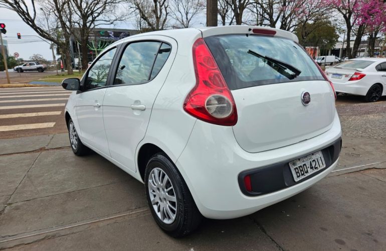 Fiat Palio Attractive 1.4 8V (Flex) - Foto #3