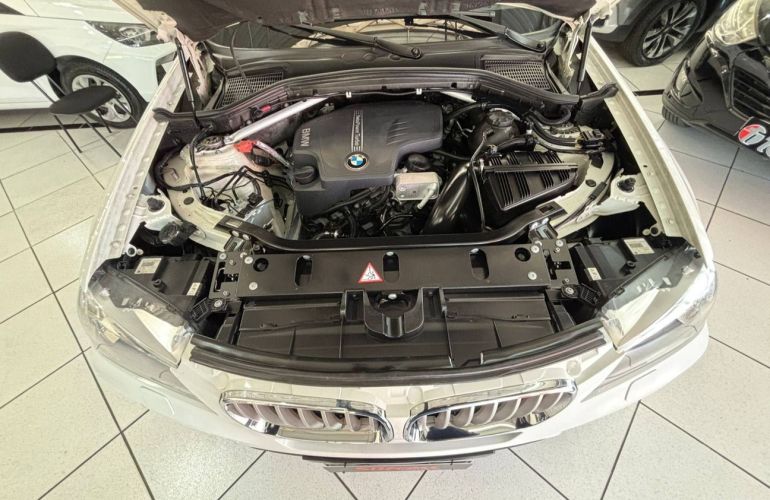BMW X3 2.0 28i 4x4 16v - Foto #8