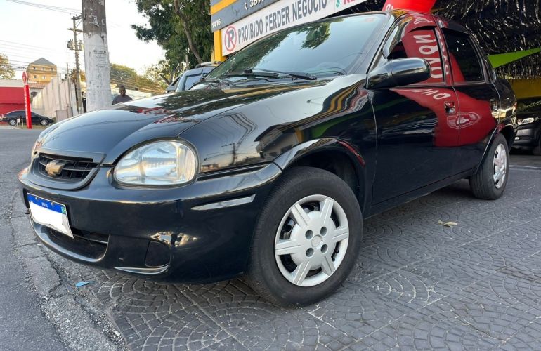 Chevrolet Classic 1.0 MPFi Life 8v - Foto #2