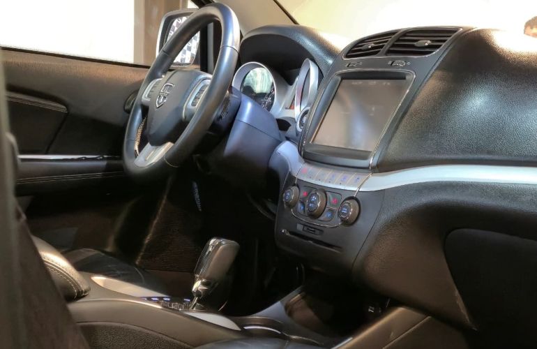 Dodge Journey 3.6 Rt V6 - Foto #10
