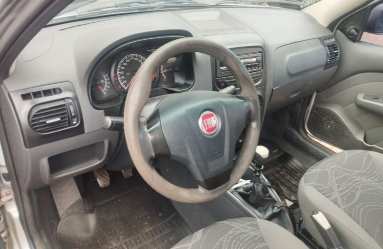 Fiat Strada Working 1.4 (Flex) (Cabine Dupla) - Foto #3