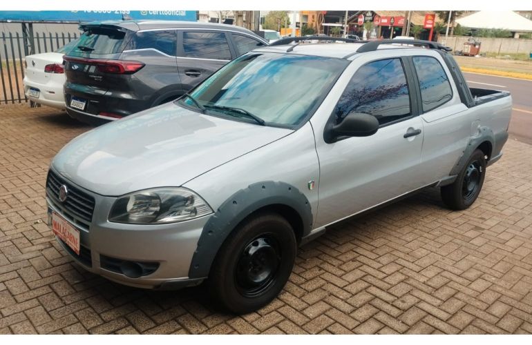 Fiat Strada Working 1.4 (Flex) (Cabine Dupla) - Foto #7