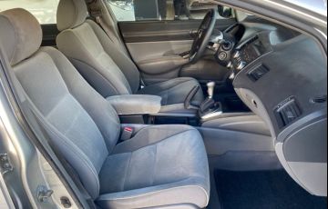 Honda Civic 1.8 Lxl 16v - Foto #6