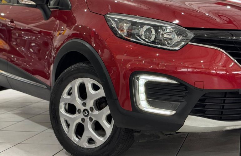 Renault Captur 1.6 16V Sce Zen - Foto #4