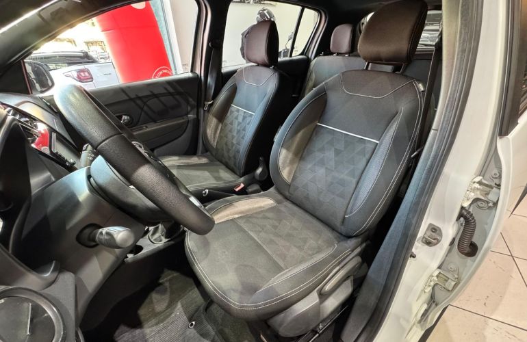Renault Sandero 1.6 16V Sce Stepway Zen - Foto #6