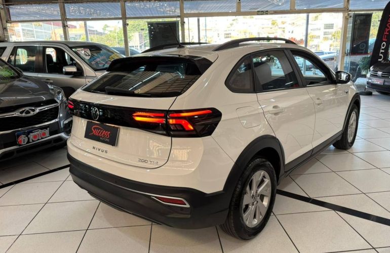 Volkswagen Nivus 1.0 200 TSI Comfortline - Foto #2
