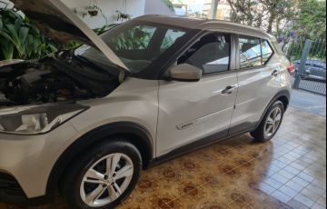 Nissan Kicks 1.6 S (Flex) - Foto #4