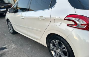 Peugeot 208 1.6 16V Griffe (Flex) (Aut) - Foto #6