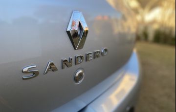 Renault Sandero Expression 1.0 16V (Flex) - Foto #4