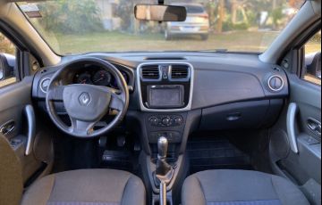Renault Sandero Expression 1.0 16V (Flex) - Foto #9