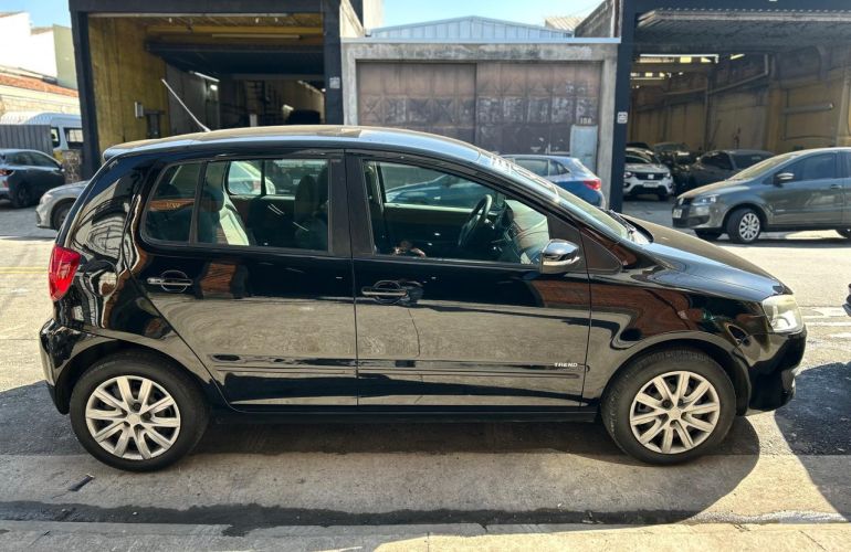 Volkswagen Fox 1.0 VHT (Flex) 4p - Foto #3