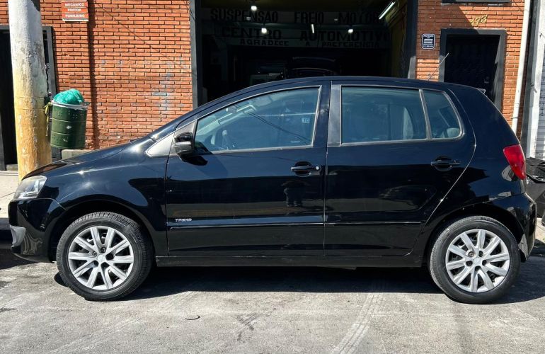 Volkswagen Fox 1.0 VHT (Flex) 4p - Foto #4