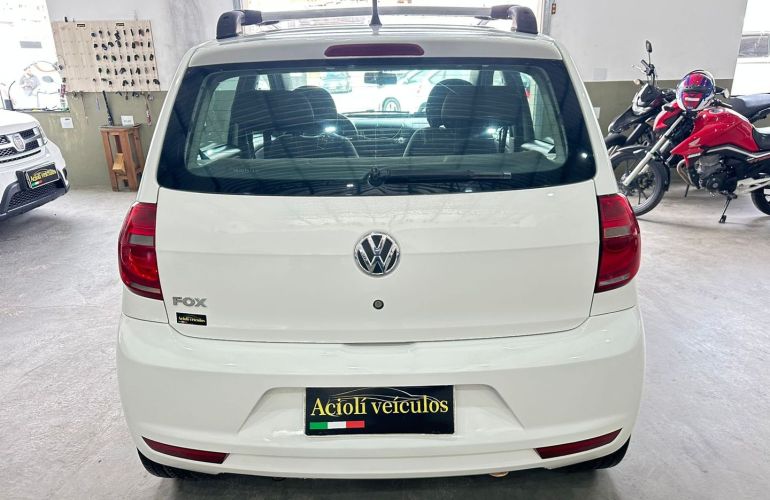Volkswagen Fox 1.0 Mi 8V Flex 4p Manual - Foto #5