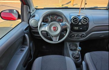 Fiat Palio Attractive 1.0 8V (Flex) - Foto #9