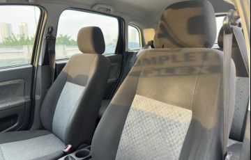 Ford Fiesta 1.0 Rocam Hatch 8v - Foto #8