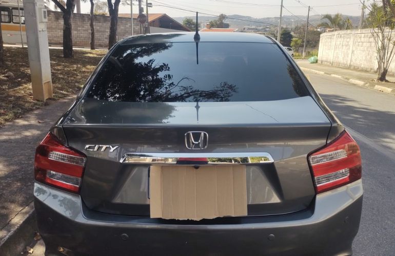 Honda City LX 1.5 16V (flex) (aut.) - Foto #10