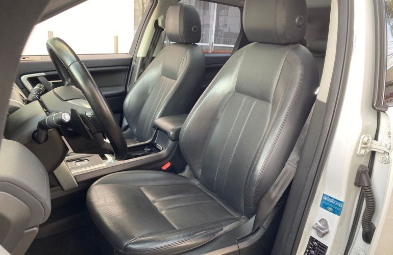 Land Rover Discovery Sport 2.0 P240 Turbo Hse - Foto #8