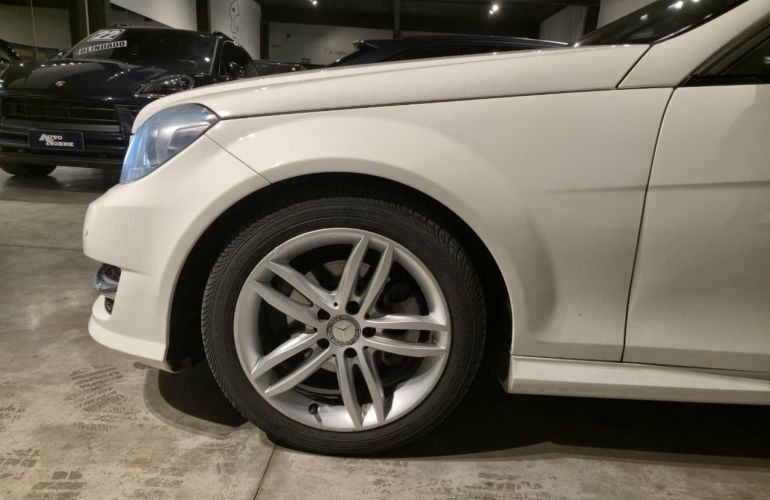 Mercedes-Benz C 180 1.6 Cgi 16V Turbo - Foto #4