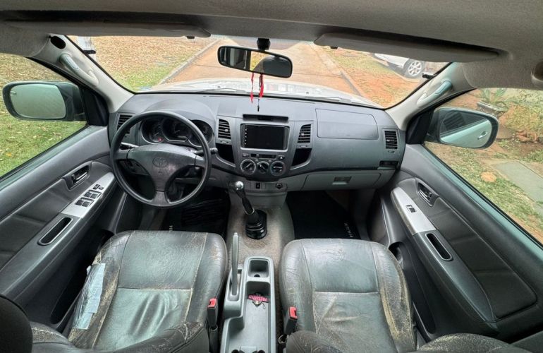 Toyota Hilux 2.5 Std 4x2 CD 16V Turbo - Foto #10