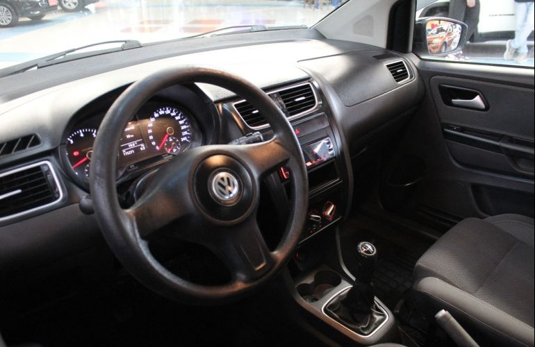 Volkswagen Fox 1.6 Mi 8v - Foto #4