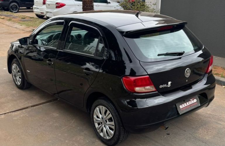 Volkswagen Gol 1.0 Mi 8v - Foto #8