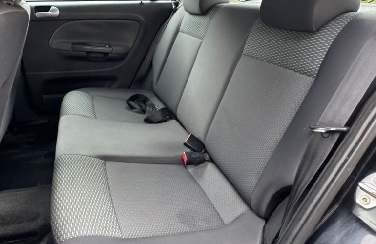 Volkswagen Gol 1.0 Mi 8v - Foto #10