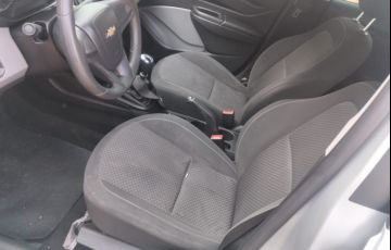 Chevrolet Onix 1.0 Joy SPE/4 - Foto #2
