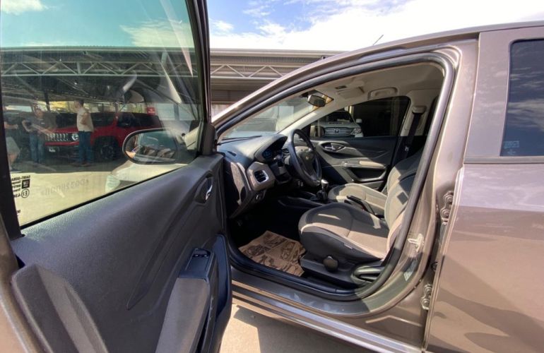 Chevrolet Prisma 1.0 LT SPE/4 - Foto #5