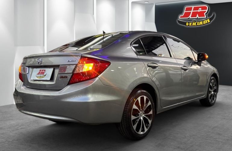Honda Civic 2.0 LXR 16v - Foto #3