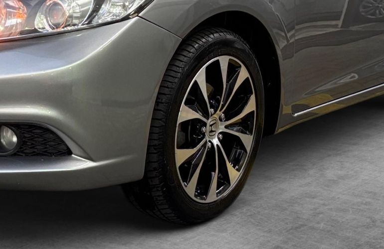Honda Civic 2.0 LXR 16v - Foto #6