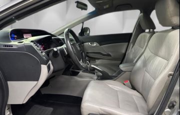 Honda Civic 2.0 LXR 16v - Foto #7