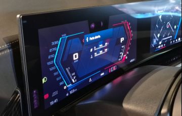 BMW X6 4.4 V8 Biturbo M Competition - Foto #9