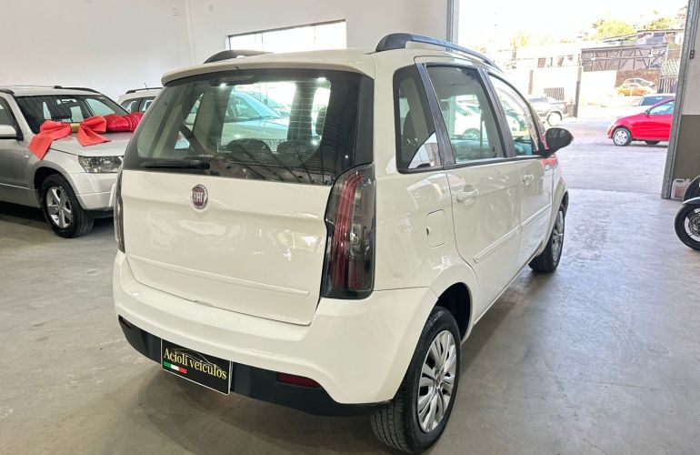 Fiat Idea 1.4 MPi Attractive 8V Flex 4p Manual - Foto #4