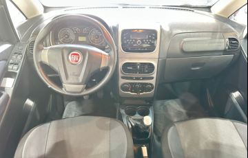 Fiat Idea 1.4 MPi Attractive 8V Flex 4p Manual - Foto #9