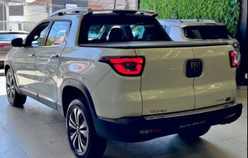 Fiat Toro 2.0 16V Turbo Volcano 4WD At9 - Foto #4